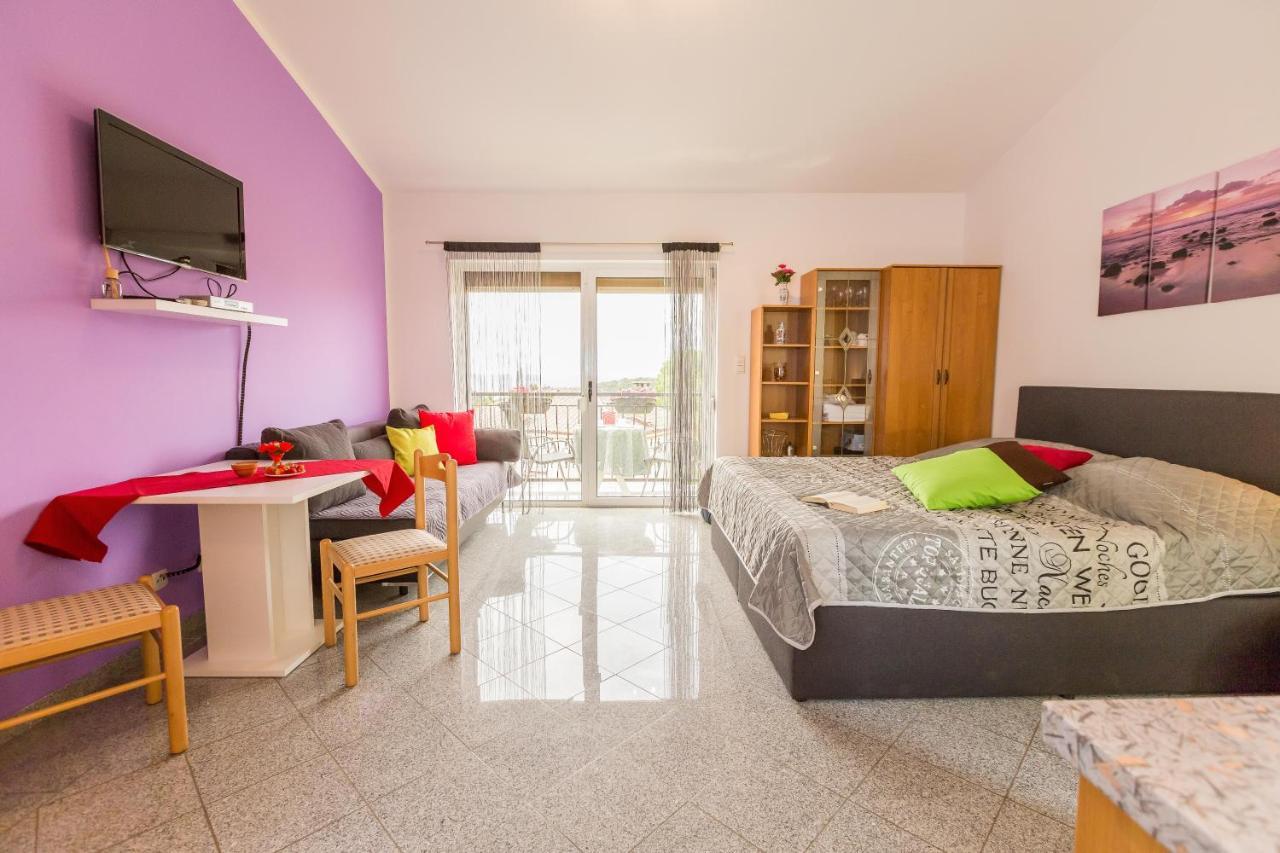 Apartment Mery *