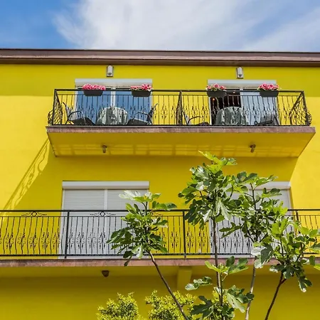 Apartment Mery Pula Exteriér fotografie